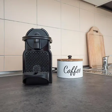 Navigli Retreat Near Duomo Lägenhet *