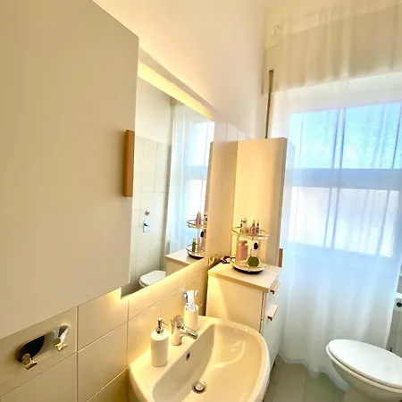 Navigli Retreat Near Duomo Lägenhet Milano