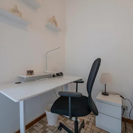 Navigli Retreat Near Duomo Lägenhet *