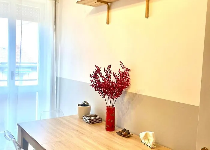 Navigli Retreat Near Duomo Апартаменты