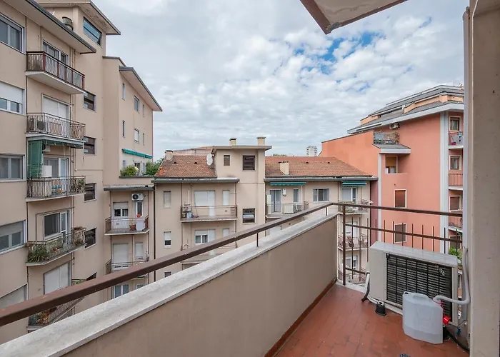 Navigli Retreat Near Duomo Апартаменты Милан