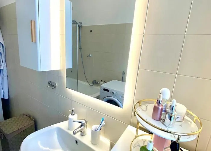 Navigli Retreat Near Duomo Апартаменты Милан