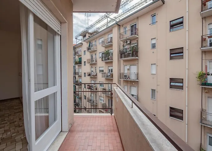 Navigli Retreat Near Duomo Милан