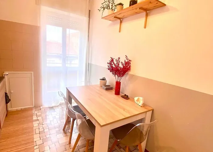 Апартаменты Navigli Retreat Near Duomo *