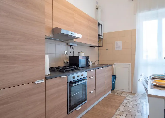 Апартаменты Navigli Retreat Near Duomo